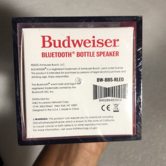 Budweiser bluetooth speaker - Picture 5 of 12